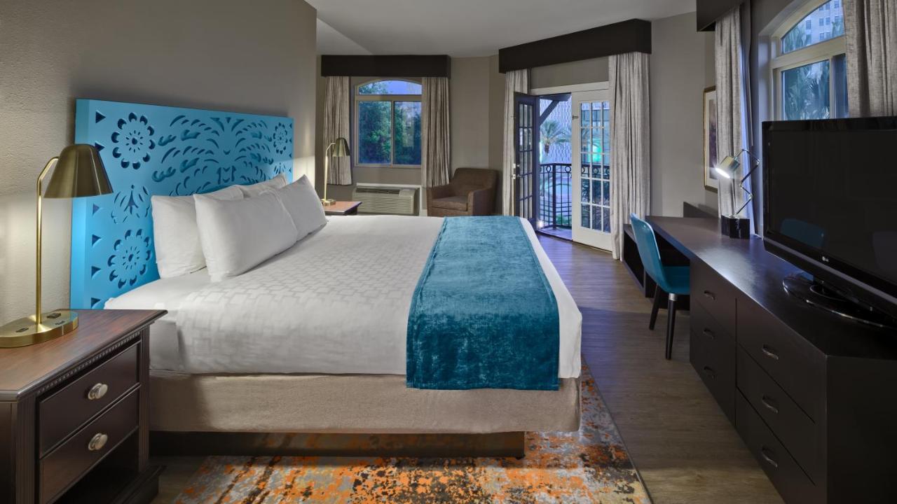 Hotel Indigo San Antonio Riverwalk By Ihg Dış mekan fotoğraf