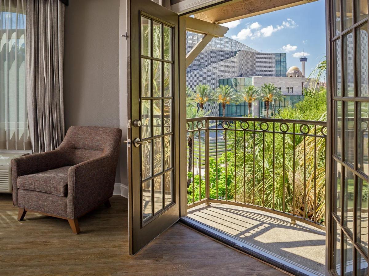 Hotel Indigo San Antonio Riverwalk By Ihg Dış mekan fotoğraf