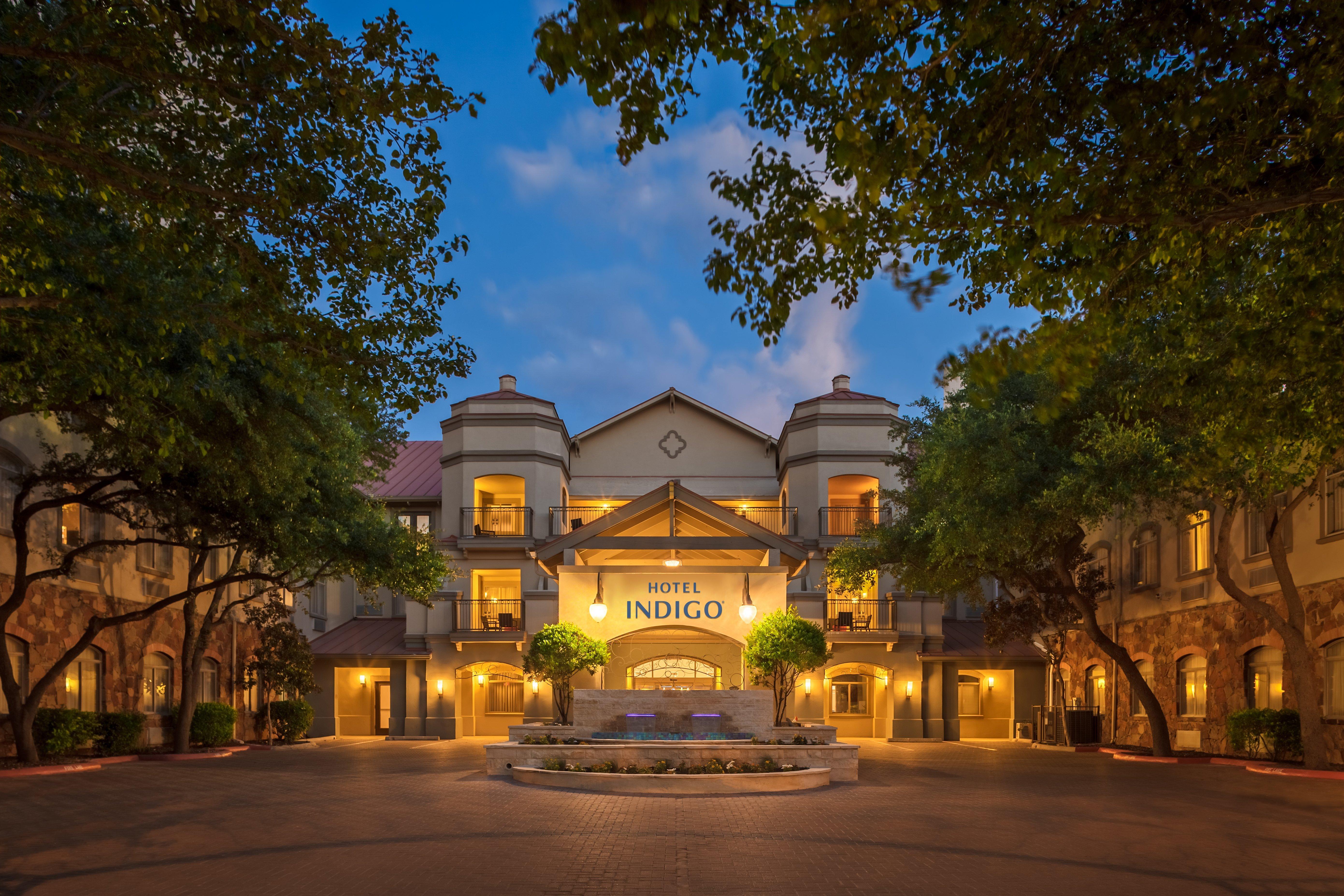 Hotel Indigo San Antonio Riverwalk By Ihg Dış mekan fotoğraf
