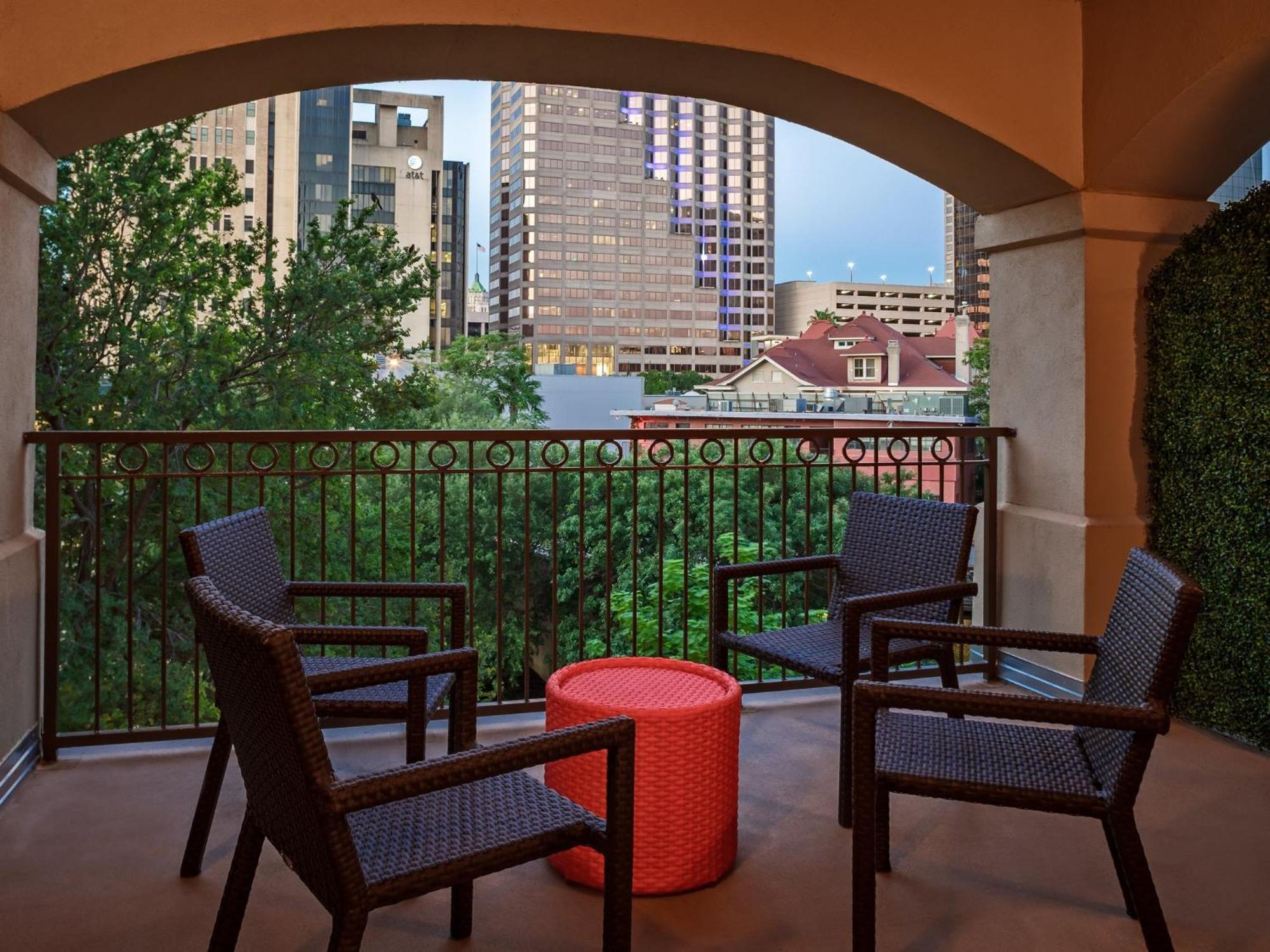 Hotel Indigo San Antonio Riverwalk, An Ihg Hotel Dış mekan fotoğraf
